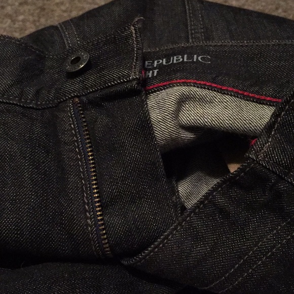 New without Tags Banana Republic Straight JEANS - Picture 7 of 7